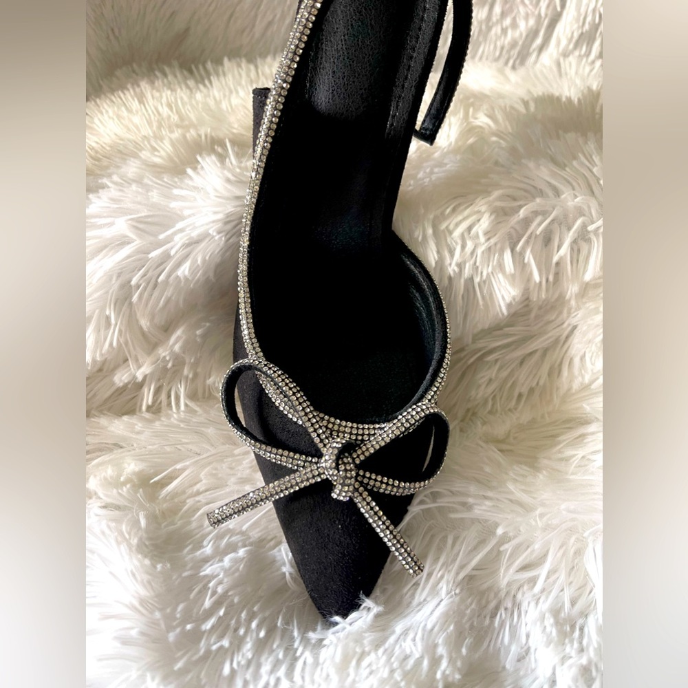 NWT - Elegant Rhinestone and Black Dress Heels - Picture 3 of 7